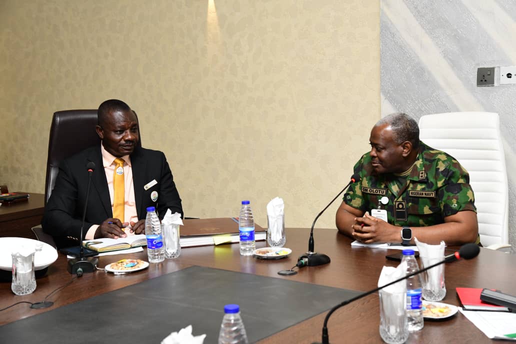 Participants of the Ghana National College of Defence Studies Course 1 ...